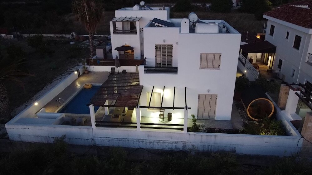 Киссонерга: Villa Enalia