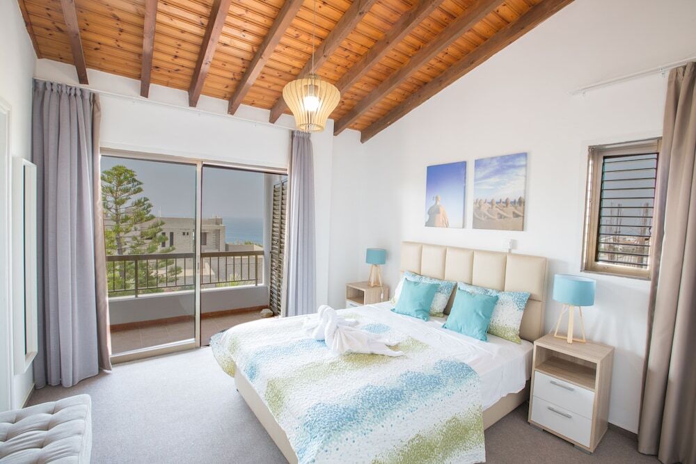 Айя-Напа: Villa Rosie, Modern 4bdr Ayia Napa Villa With Pool