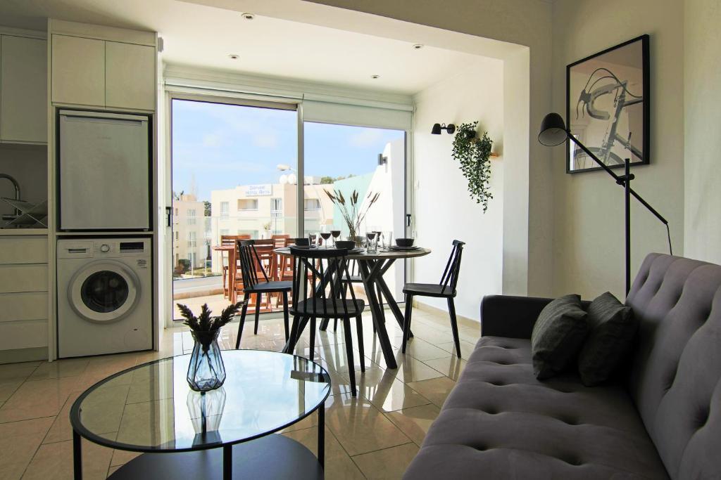 Пафос: Phaedrus Living: Seaside Junior suite Lighthouse 63