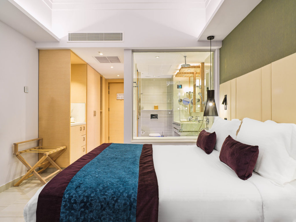 Айя-Напа: Amanti, MadeForTwo Hotels – Ayia Napa