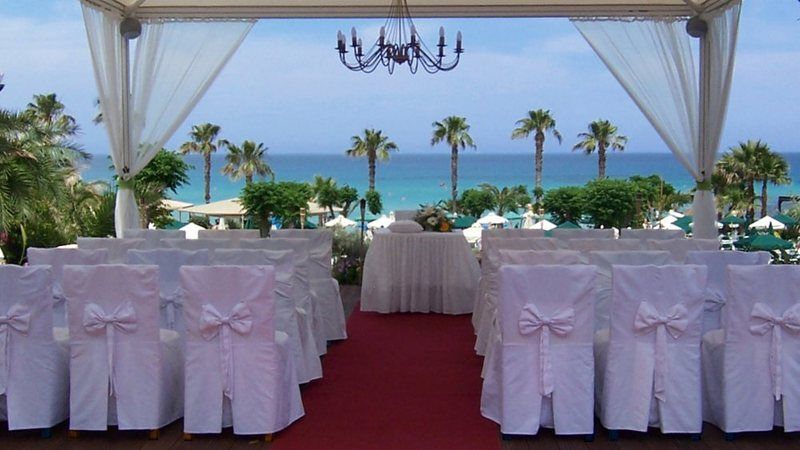 Паралимни: Sunrise Beach Hotel