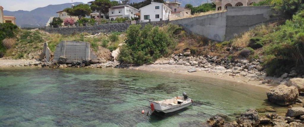 Алсанджак: Villa Alsancak Girne