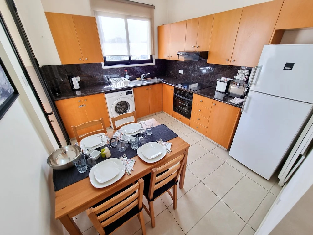 Ларнака: Sunset Springs Apartment