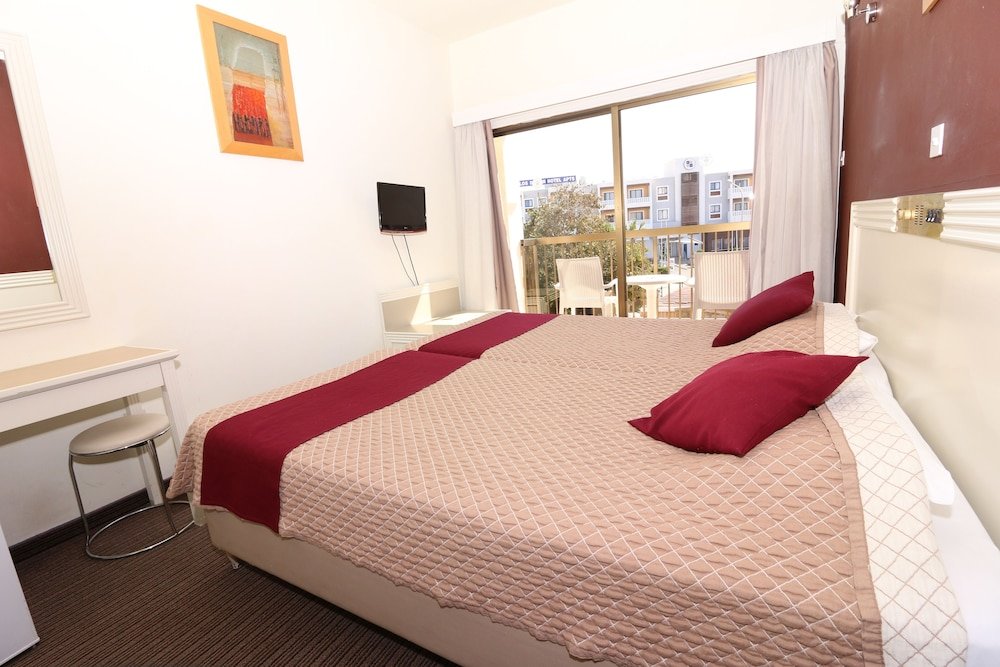 Пафос: Hotel Kings Annex