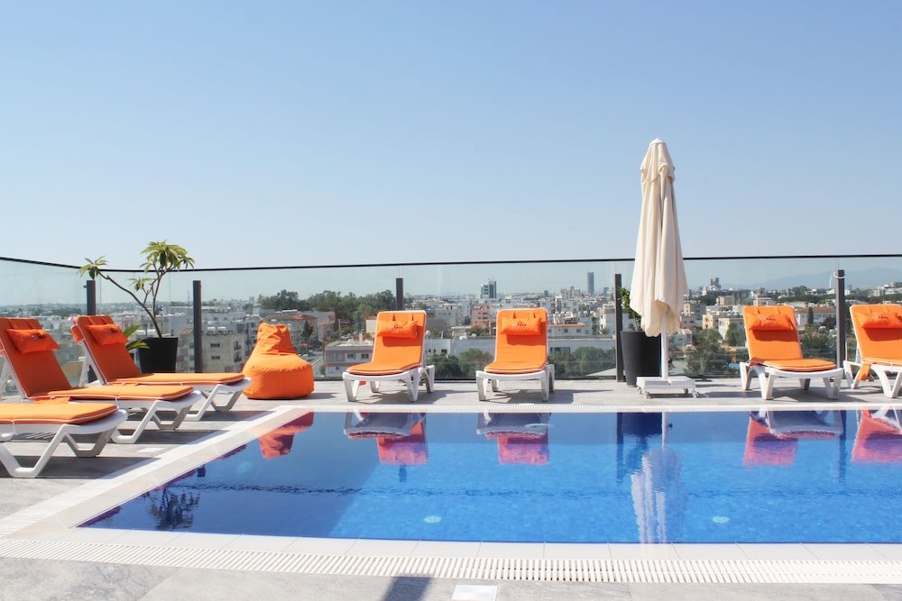 Никосия: Sky Roof Hotel