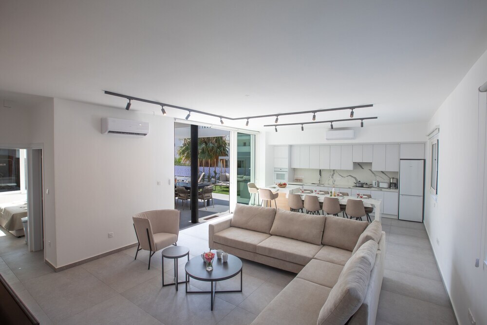 Айя-Напа: Ayia Napa Kube Villa Kb3, Ayia Napa Center