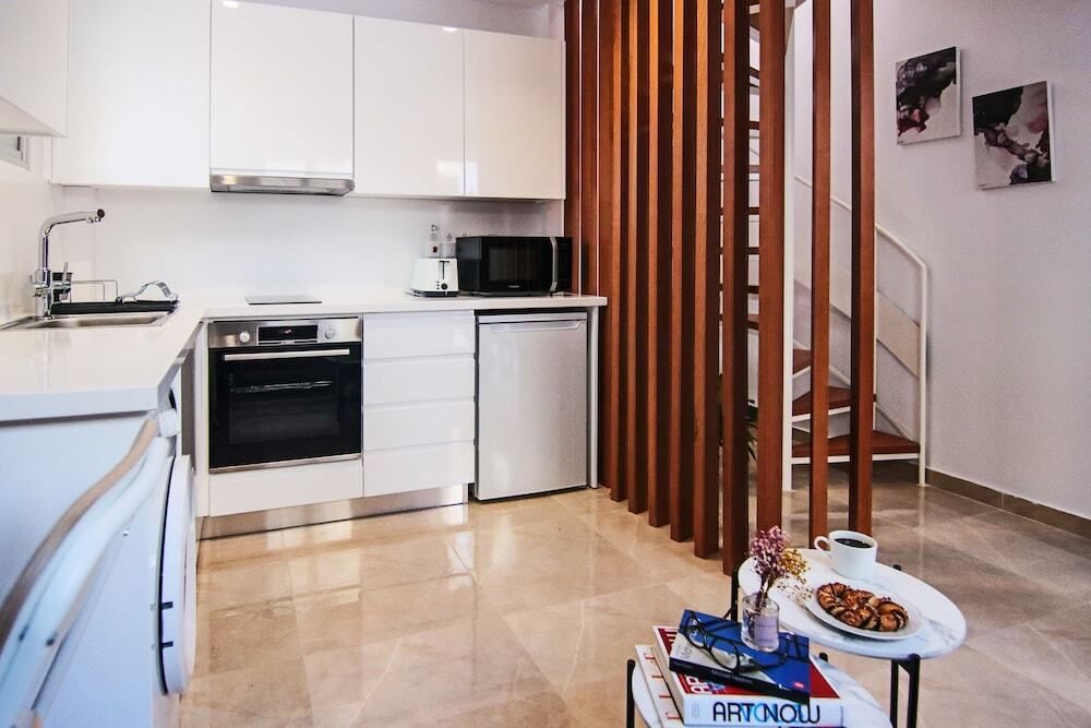 Пафос: Phaedrus Living: Luxury Maisonette Lighthouse 60