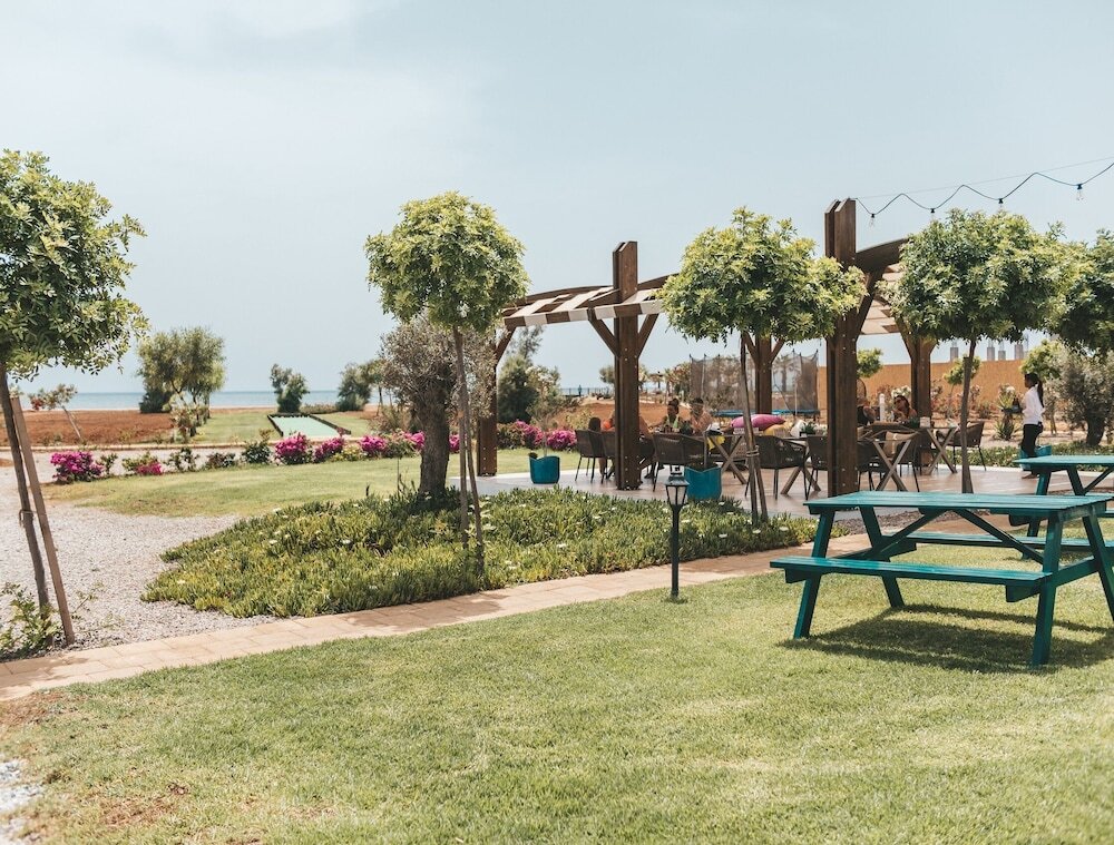 Бафра: Paradise Beach Front Residence 1 Bedroom Apartment in Bafra