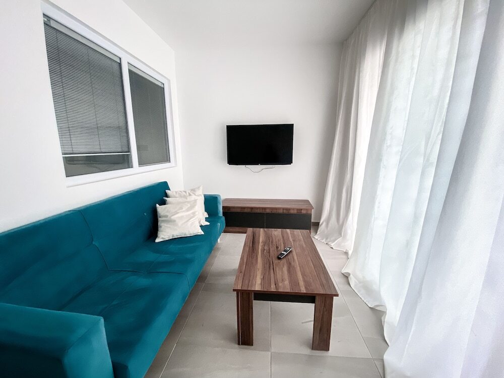 Бафра: Paradise Beach Front Residence 1 Bedroom Apartment in Bafra