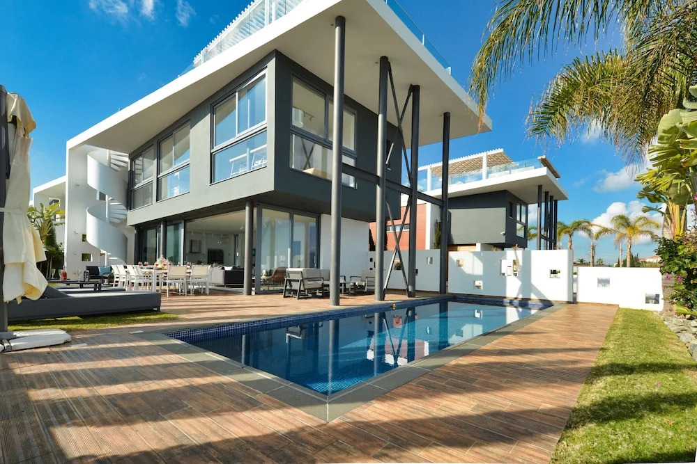 Паралимни: Protaras Holiday Villa Wp8