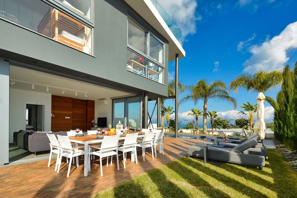 Паралимни: Protaras Holiday Villa Wp8