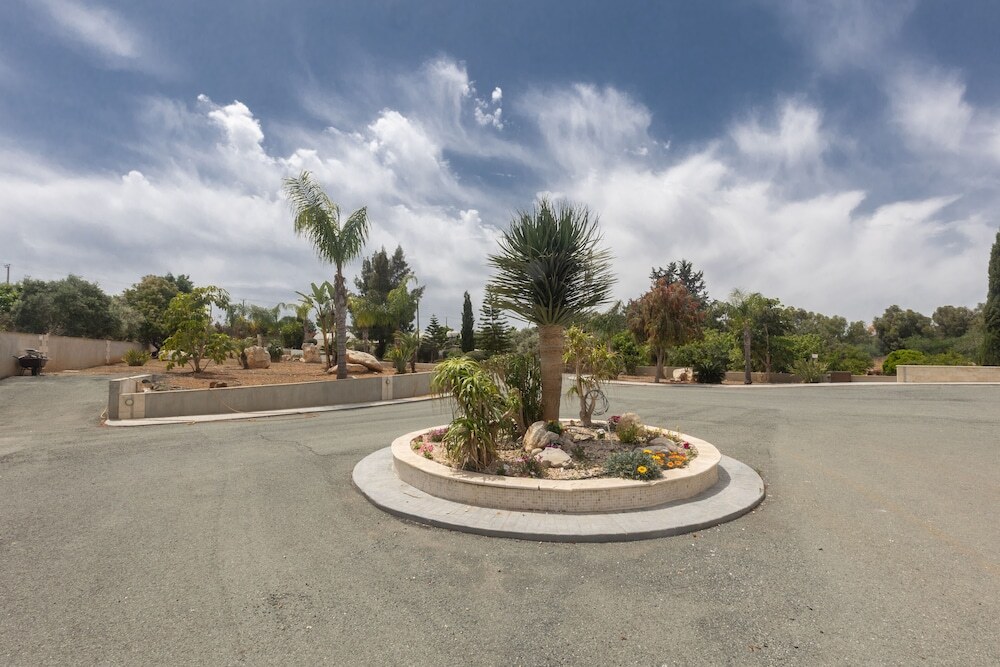 Протарас: Protaras Holiday Villa Pa7 Private 7 Bedroom Villa