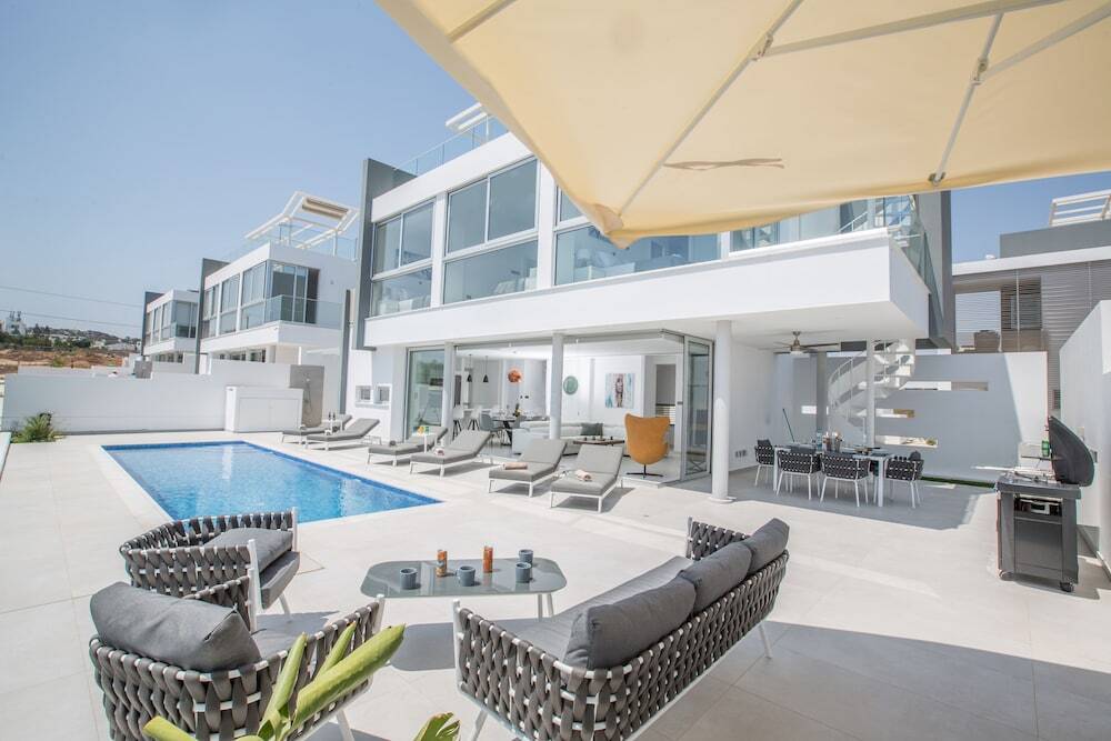 Протарас: Protaras Holiday Villa Bp13