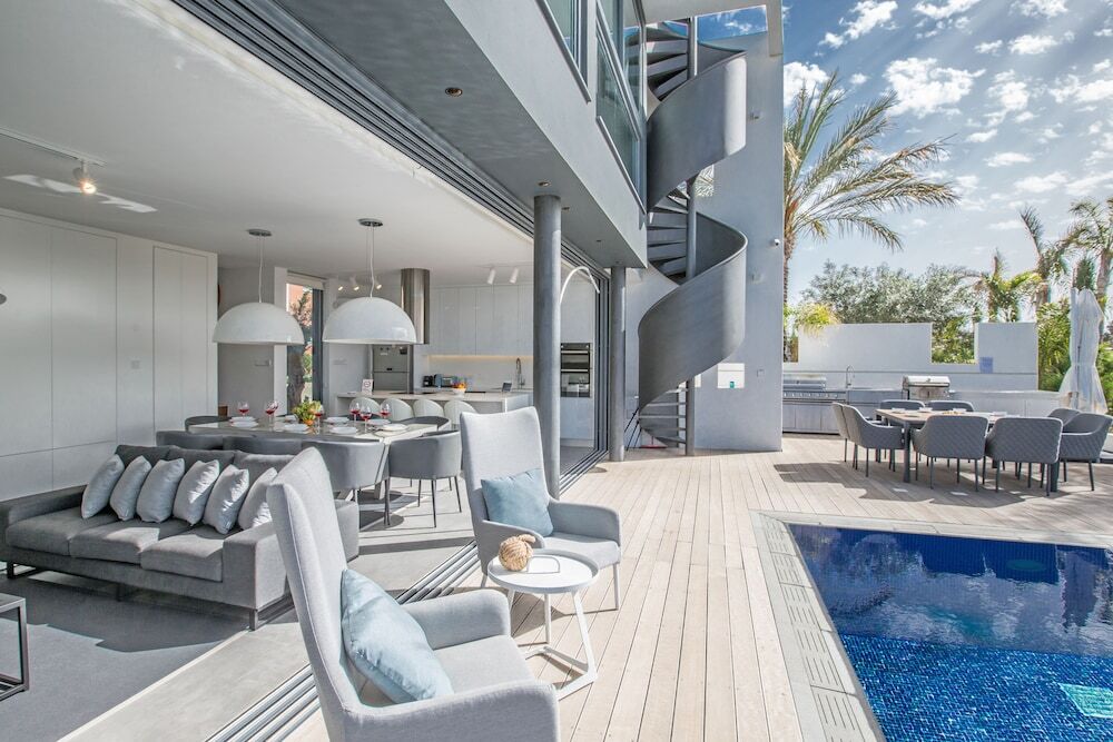 Паралимни: Protaras Holiday Villa Wp4
