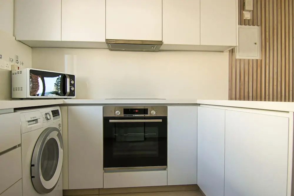 Пафос: Phaedrus Living Seaview Limnaria 154