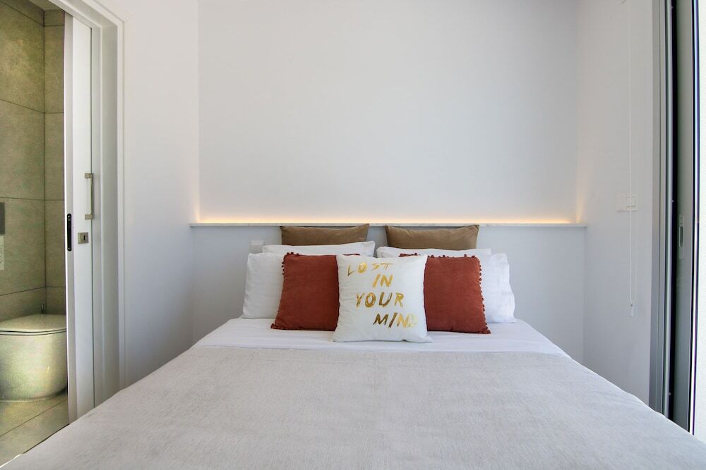 Phaedrus Living: Seaside Deluxe Flat Harbour 112 — фото 1