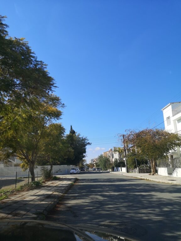 Пафос: 1-bed Cosy Apartment Close to Paphos Beach