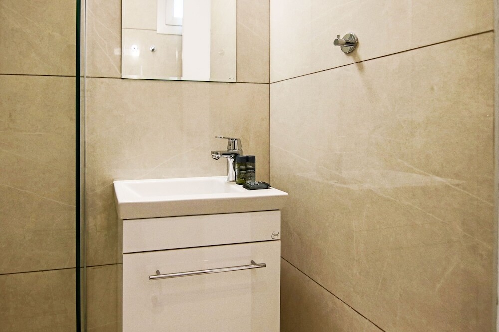 Пафос: Phaedrus Living: Seaside Executive Flat Harbour 201