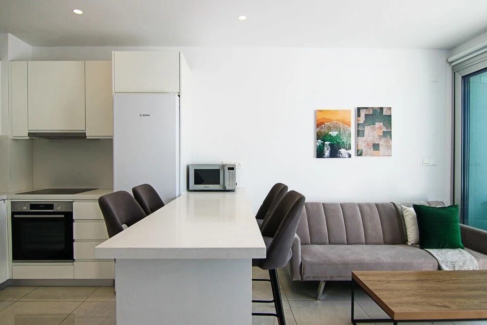 Пафос: Phaedrus Living: Seaside Executive Flat Harbour 203