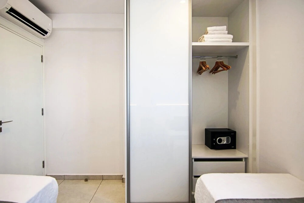 Пафос: Phaedrus Living: Seaside Executive Flat Harbour 203