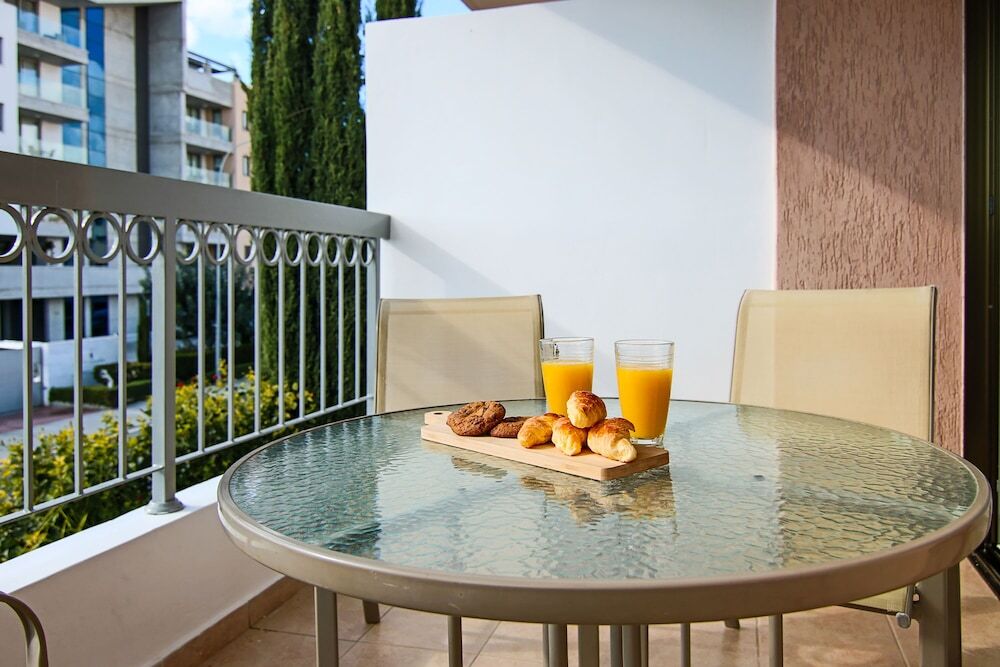 Пафос: Phaedrus Living: CityView Luxury Flat Georgos 203
