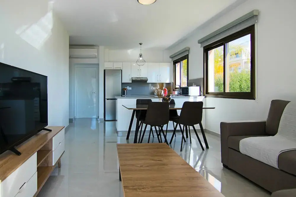 Пафос: Phaedrus Living: CityView Luxury Flat Georgos 203