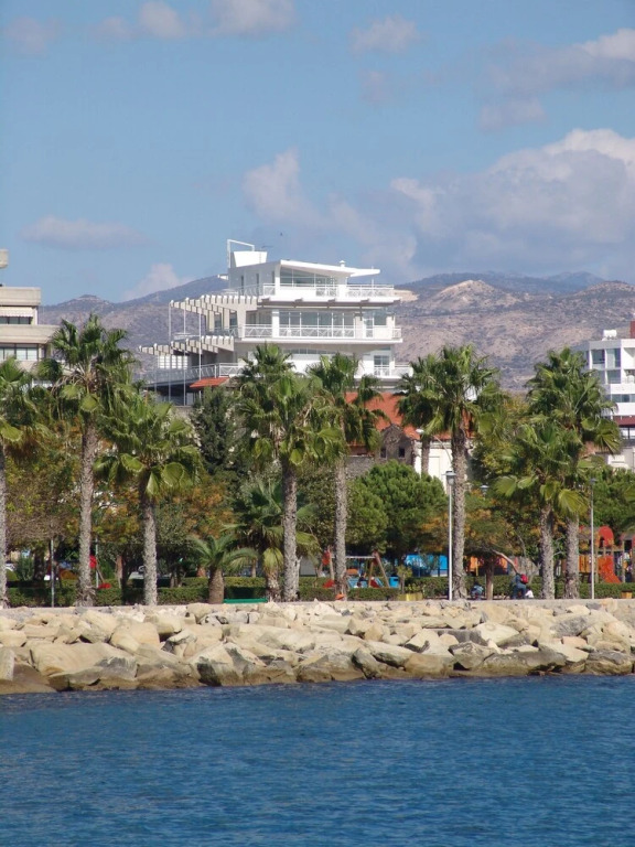 Лимассол: 1-80 Collection Penthouse - Limassol