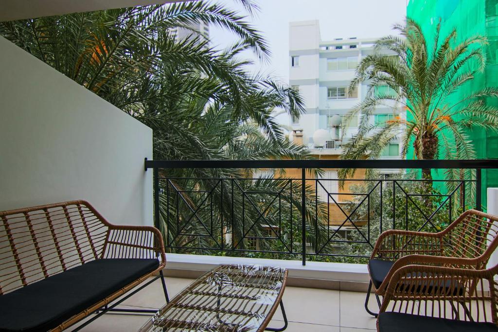 Phaedrus Living: City View Luxury Iras Flat 102 — фото 5