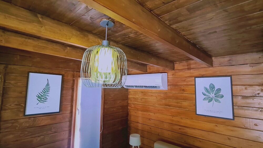 Паралимни: Wooden Bungalow by STAY BnB