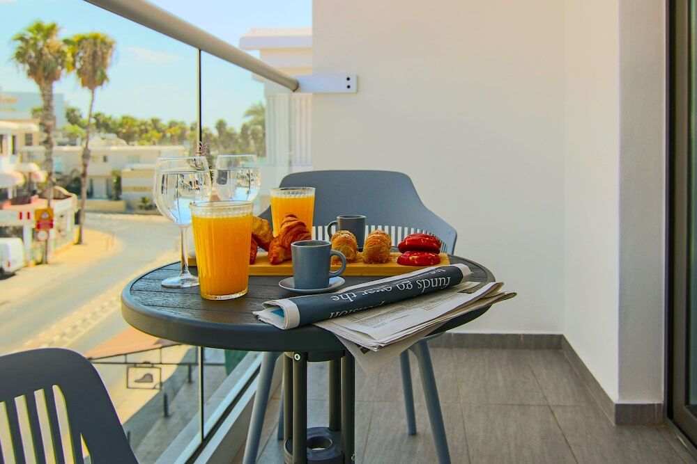 Пафос: Phaedrus Living Seaside Flat Athina 115