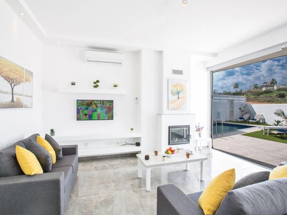 Протарас: Villa Nikol AQ Ol23