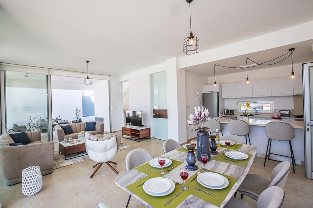 Протарас: Villa Nala AQ Ol19