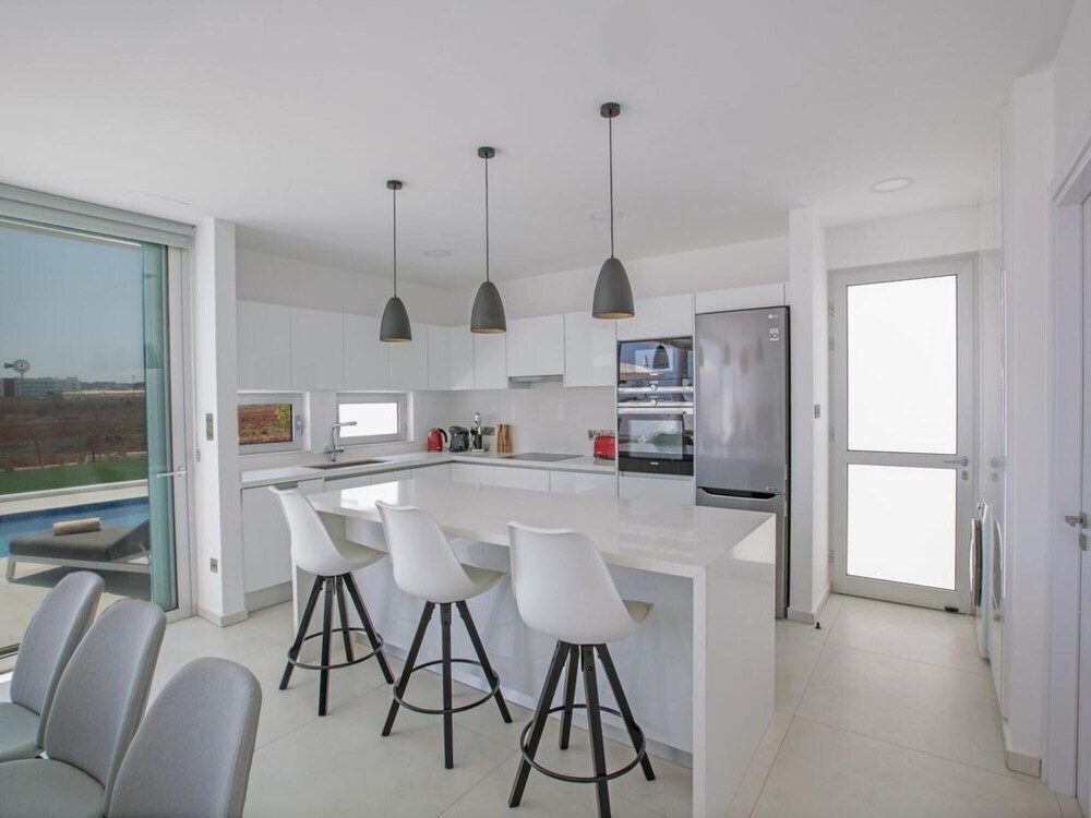 Протарас: Villa Alana AQ Bp13