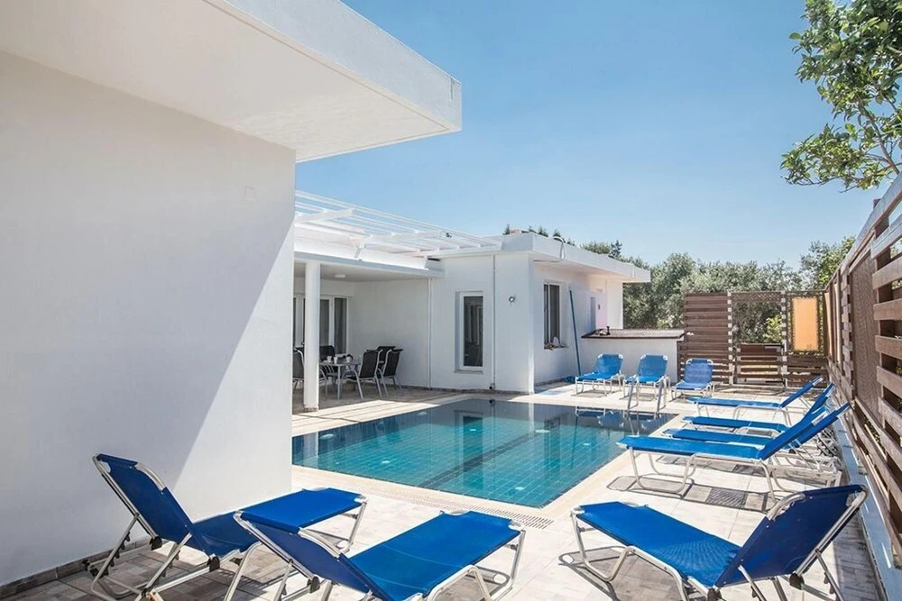Айя-Напа: Villa Peyton AQ CH