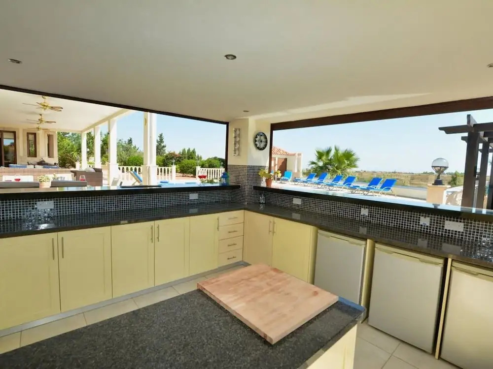 Паралимни: Villa Maisie AQ Ek193