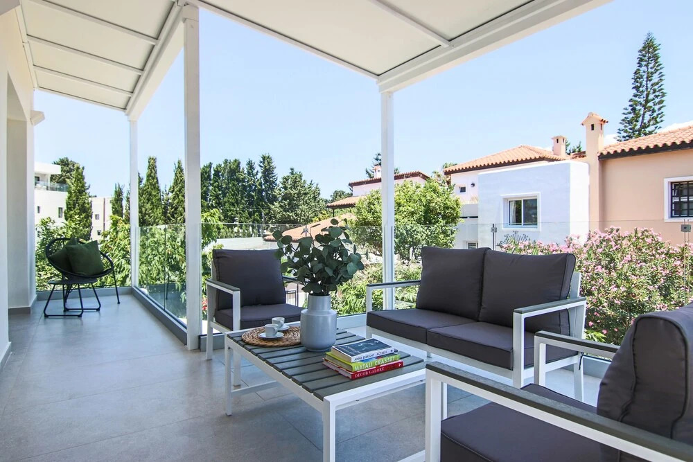 Пафос: Phaedrus Living Seaside Luxury Limnaria 172