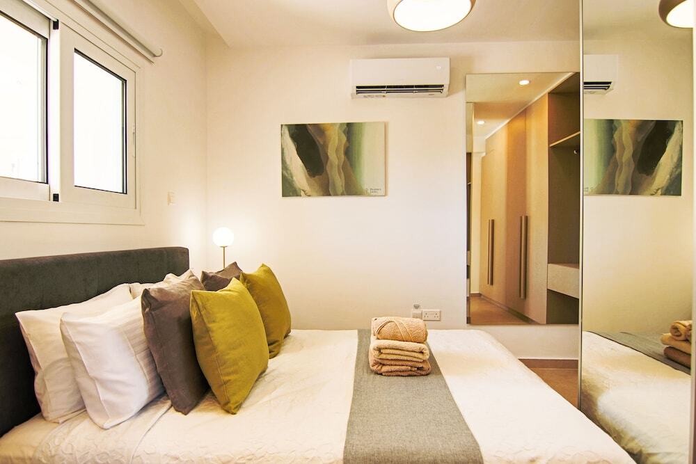 Пафос: Phaedrus Living Seaside Luxury Limnaria 172