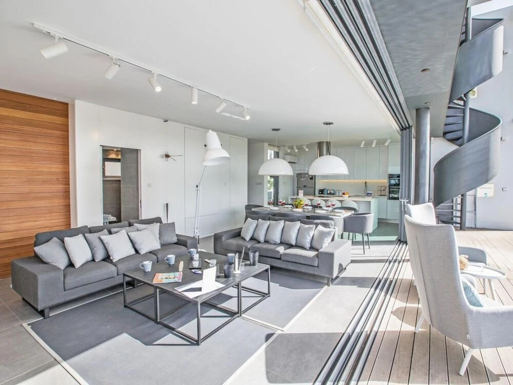 Паралимни: Villa Chana AQ WP4