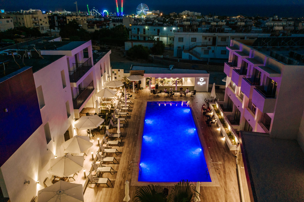 Айя-Напа: Cosmo Napa Hotel