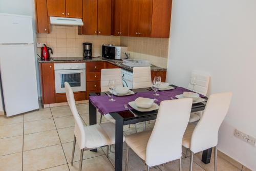 Пафос: Diana Apartment