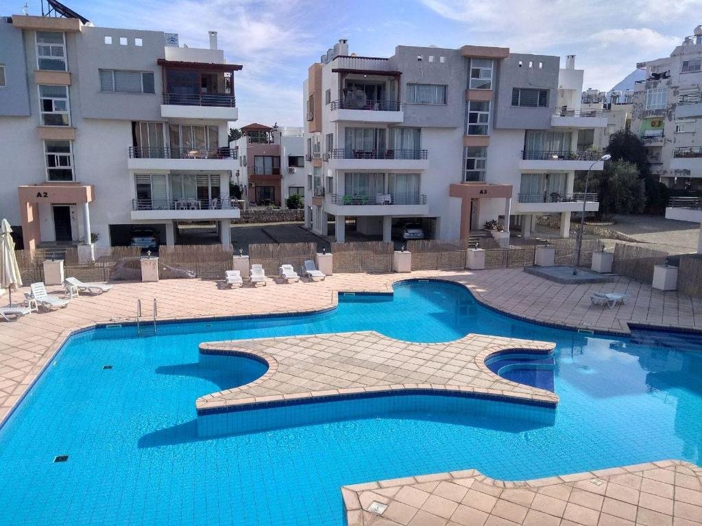Кирения: Rix Apartments