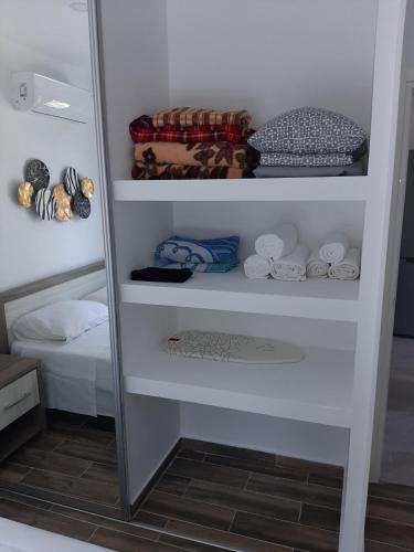 Пафос: Kato Paphos 1br Near Paphos Harbour/Beach/Sea