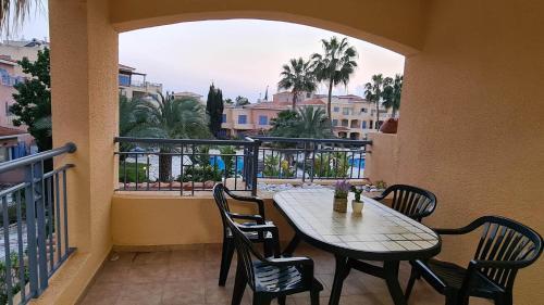 Пафос: Sunny Limnaria Gardens 2 Bedroom Apartment