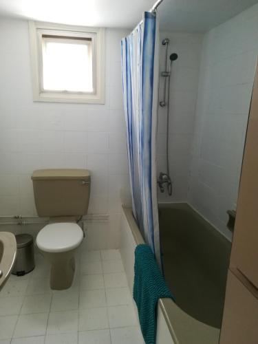 Ларнака: Sevi's Place, 3 Bedroom Flat, 110 S.M