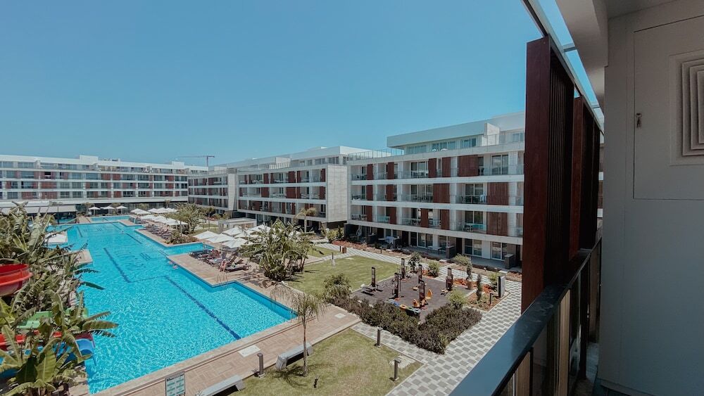 Авгору: Luxury 2 Bedrooms in Iskele