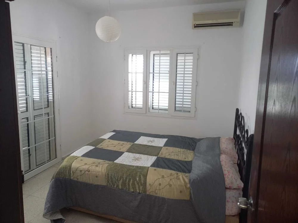 Алсанджак: Beautiful and Large 3-bed Villa in Lapta, Cyprus