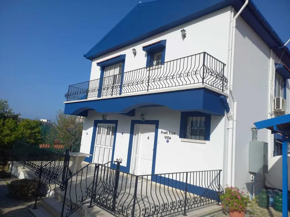Алсанджак: Beautiful and Large 3-bed Villa in Lapta, Cyprus