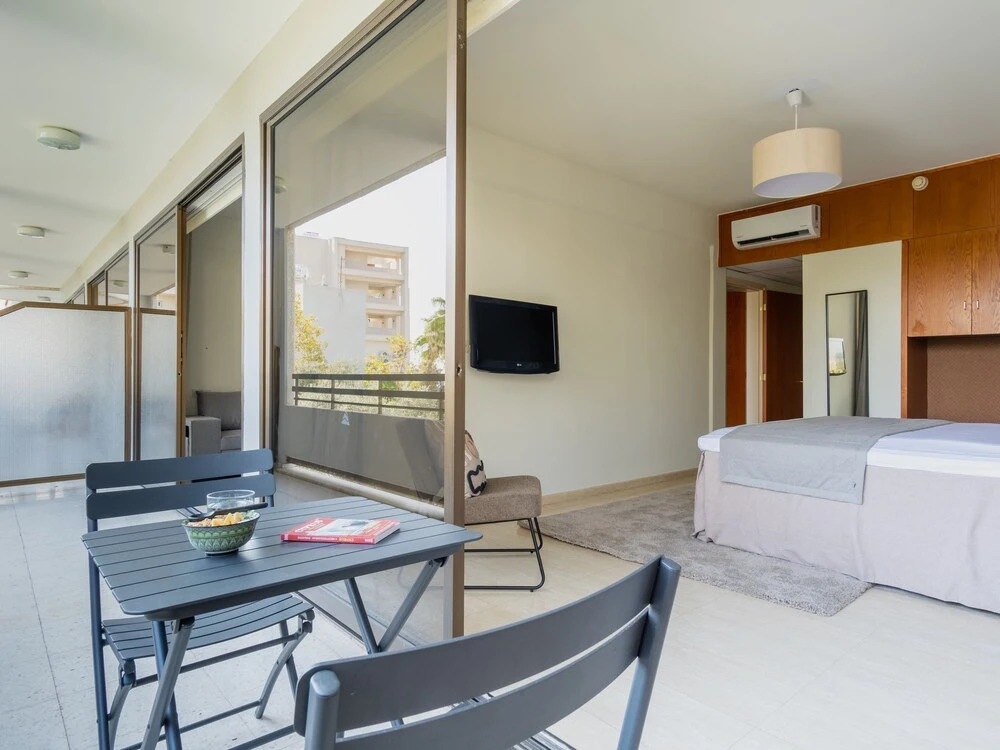 Гермасойя: 1 Bedroom Apartment With Balcony