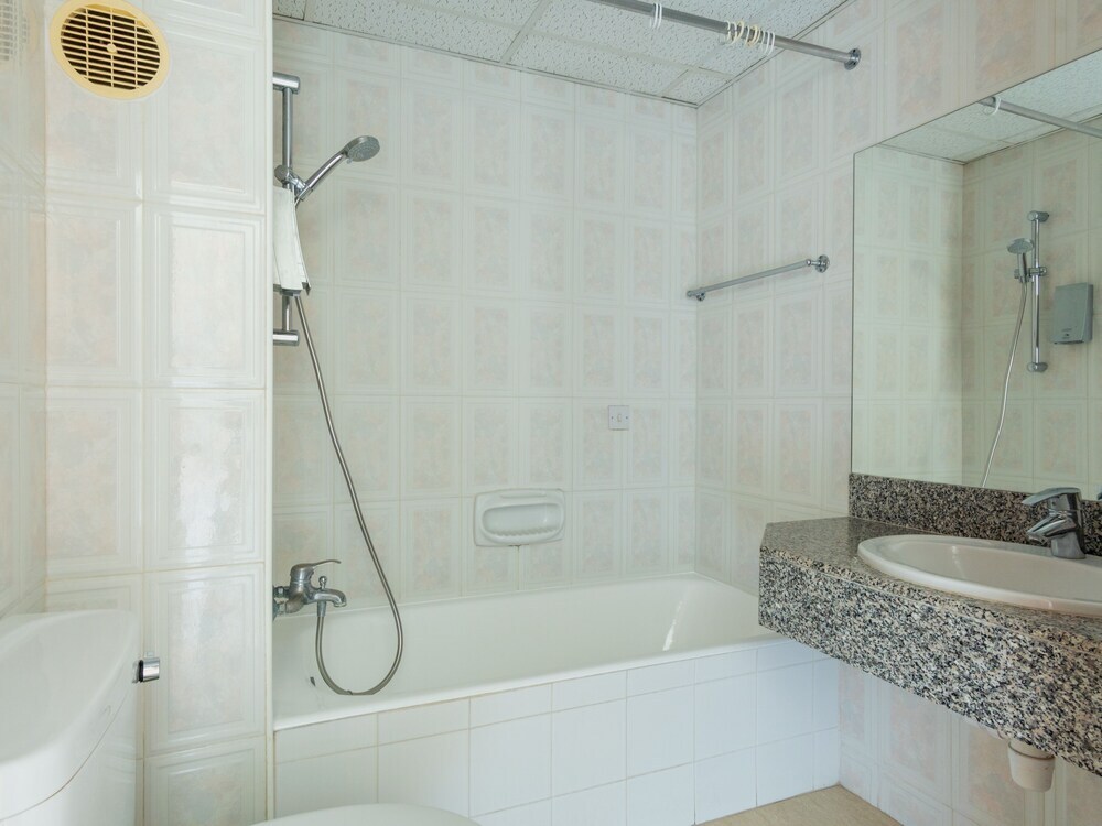 Гермасойя: 1 Bedroom Apartment With Balcony