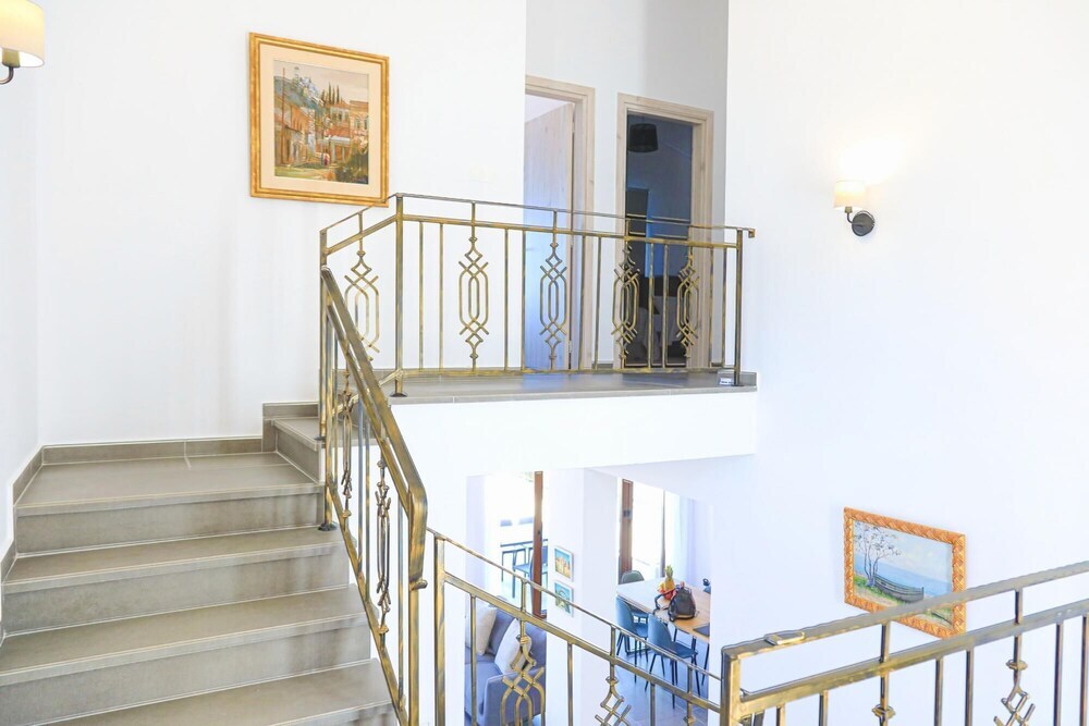 Киссонерга: Villa Salina in Malatya
